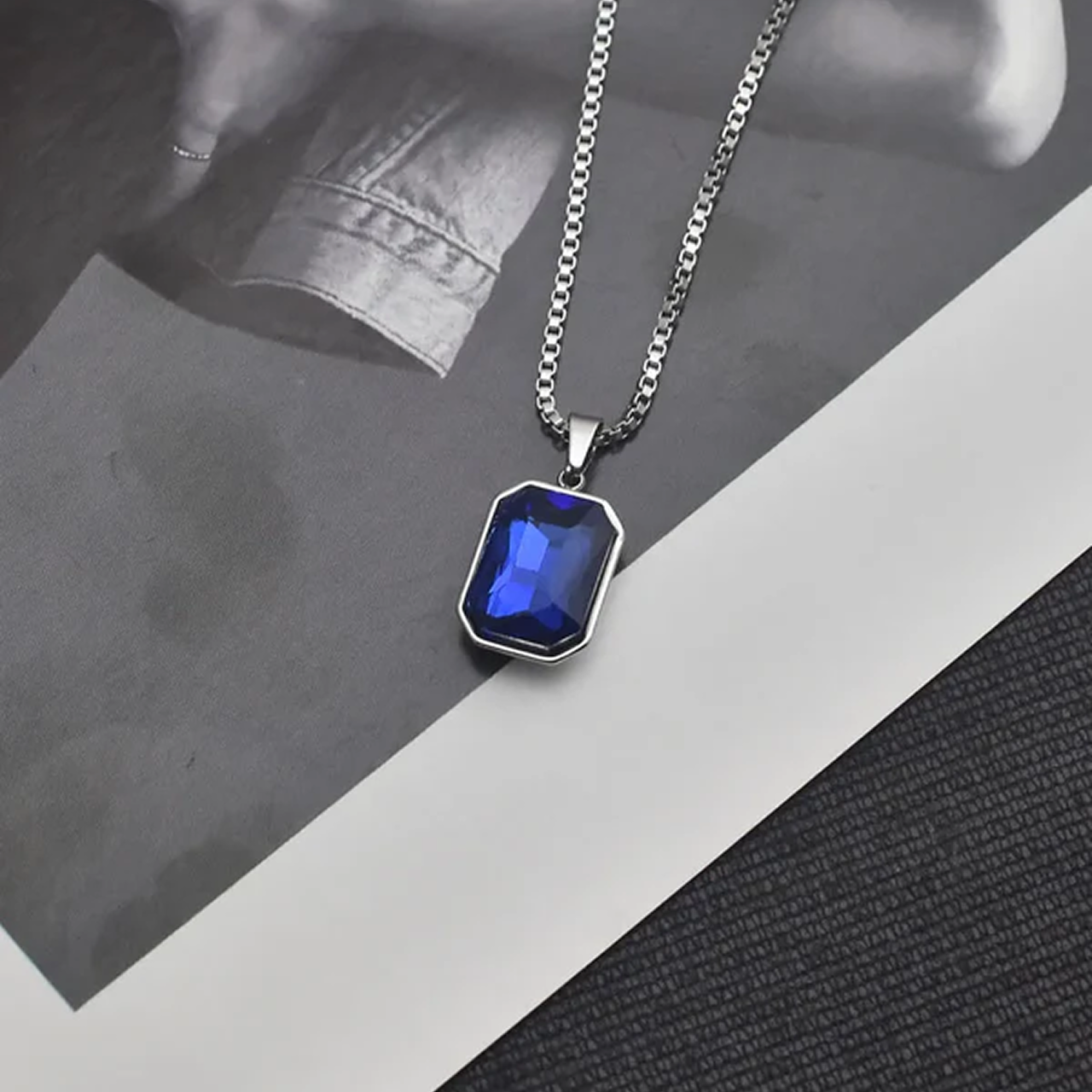 Ocean Gemstone Chain | Blue