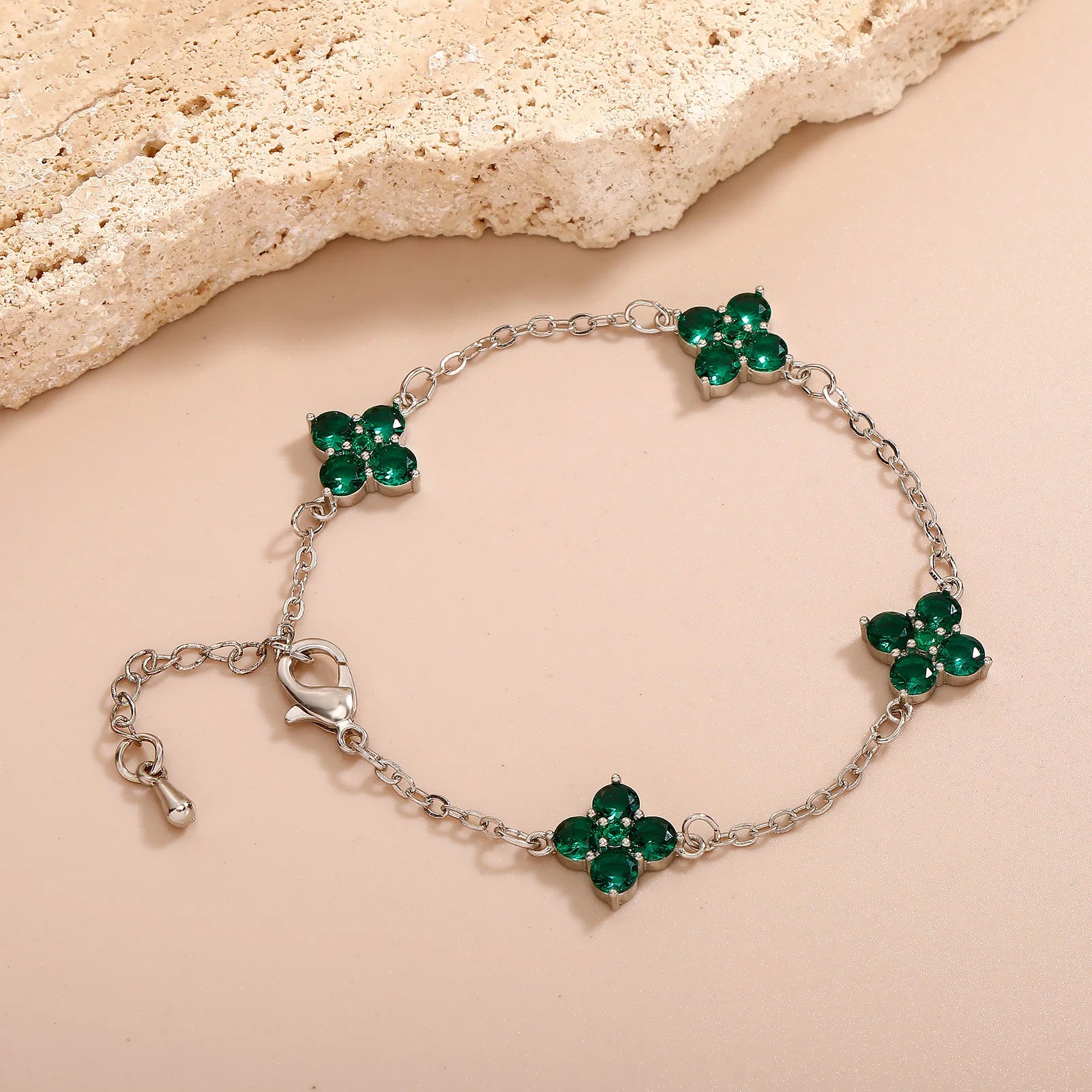 AUREN BRACELET | CLOVER